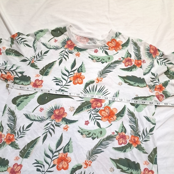 Aeropostale | White tropical pattern men's crew neck t shirt - Picture 5 of 8